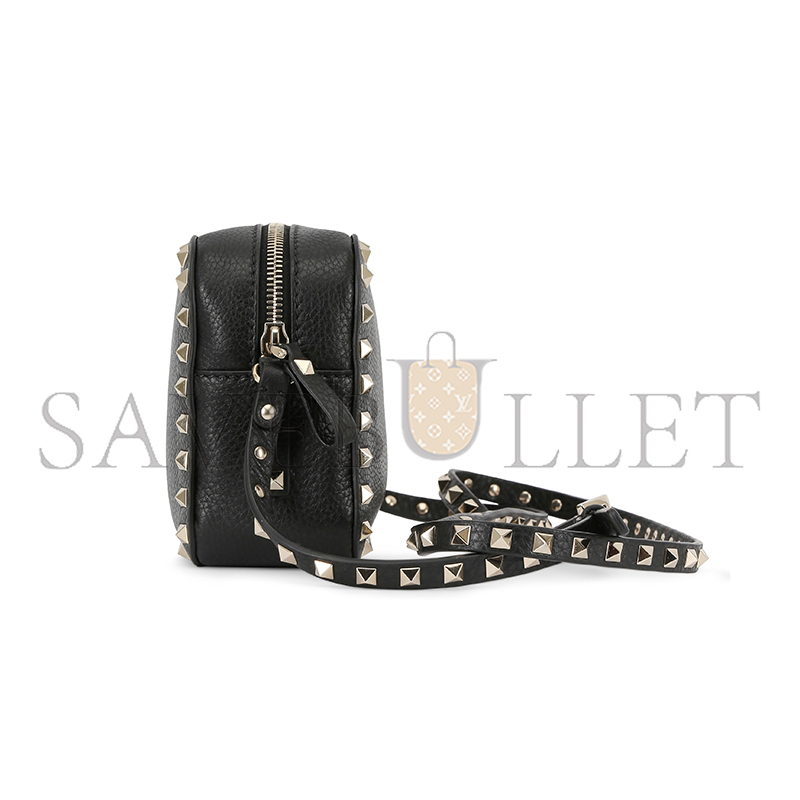 Va1e*ntin0 garavani pebbled calfskin rockstud camera crossbody bag black 168173 (18*13*8cm)